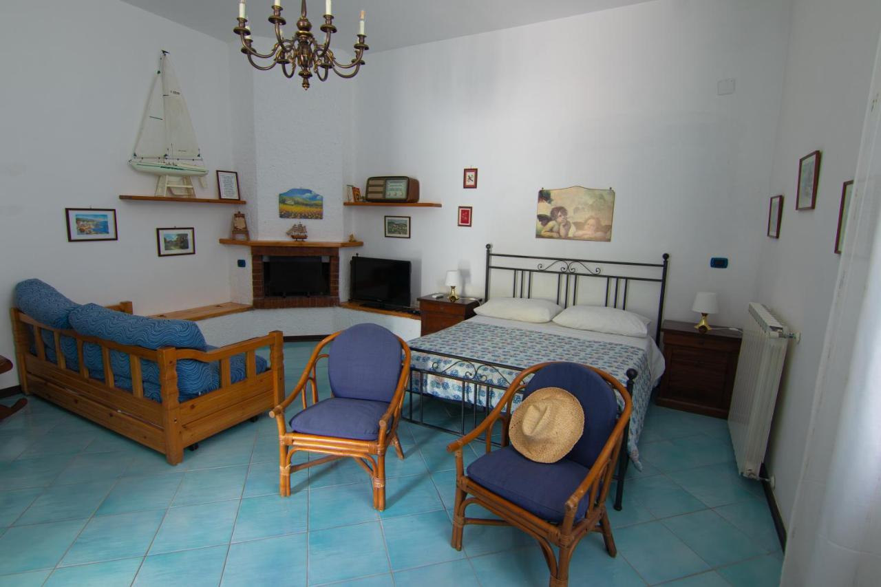 Ponza Holiday Homes - Santa Maria Экстерьер фото