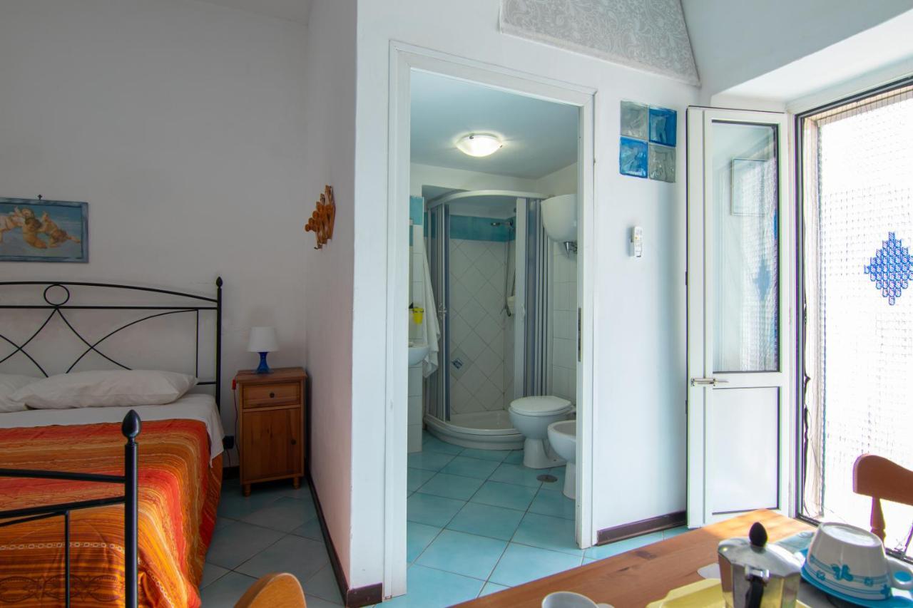 Ponza Holiday Homes - Santa Maria Экстерьер фото